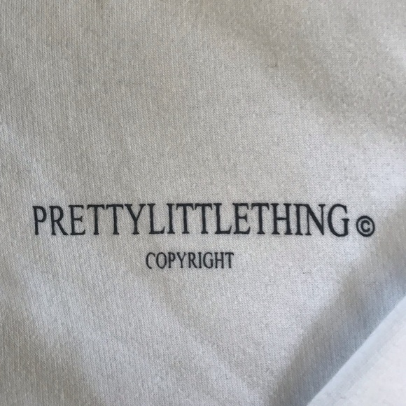 Pretty little thing cropped zip up size medium - Picture 3 of 3